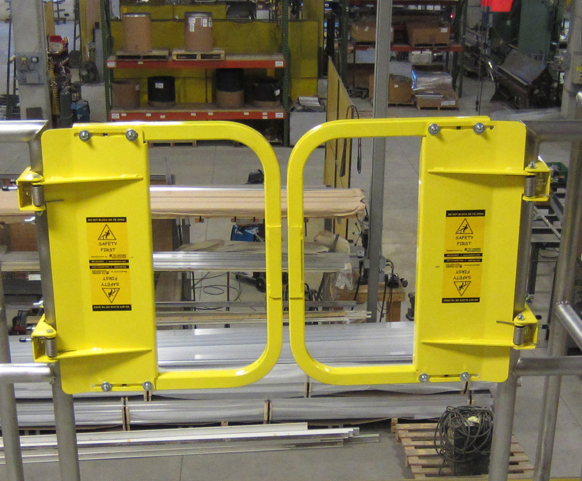 EdgeHalt® Paired Ladder Safety Gate PS Safety Access™